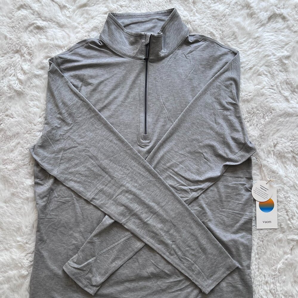 Vuori Men's Ease Performance 1/2 Zip 2.0 Light Heather Grey Size L NWT